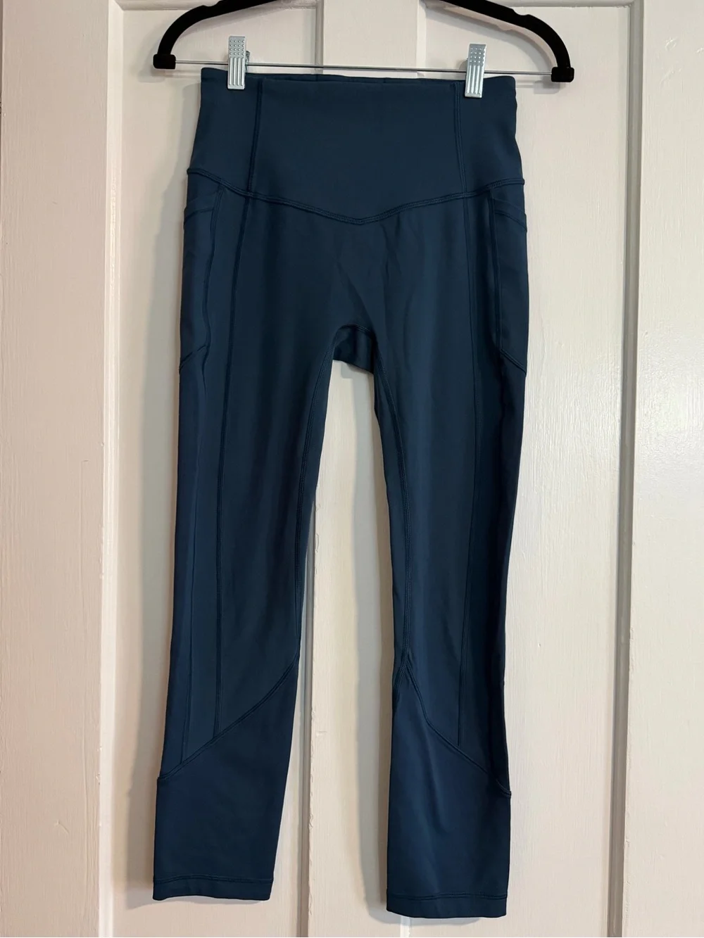 Lululemon All The Right Places Crop II Size 6